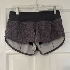 Lululemon Speed Up Short 2.5 Inch Low-Rise - Grey